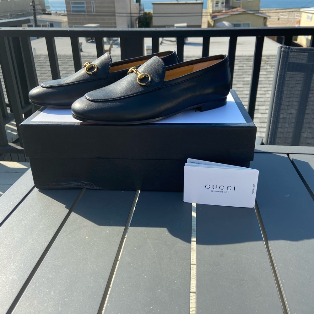 Gucci Women’s Black Jordaan Loafers: NEW 37